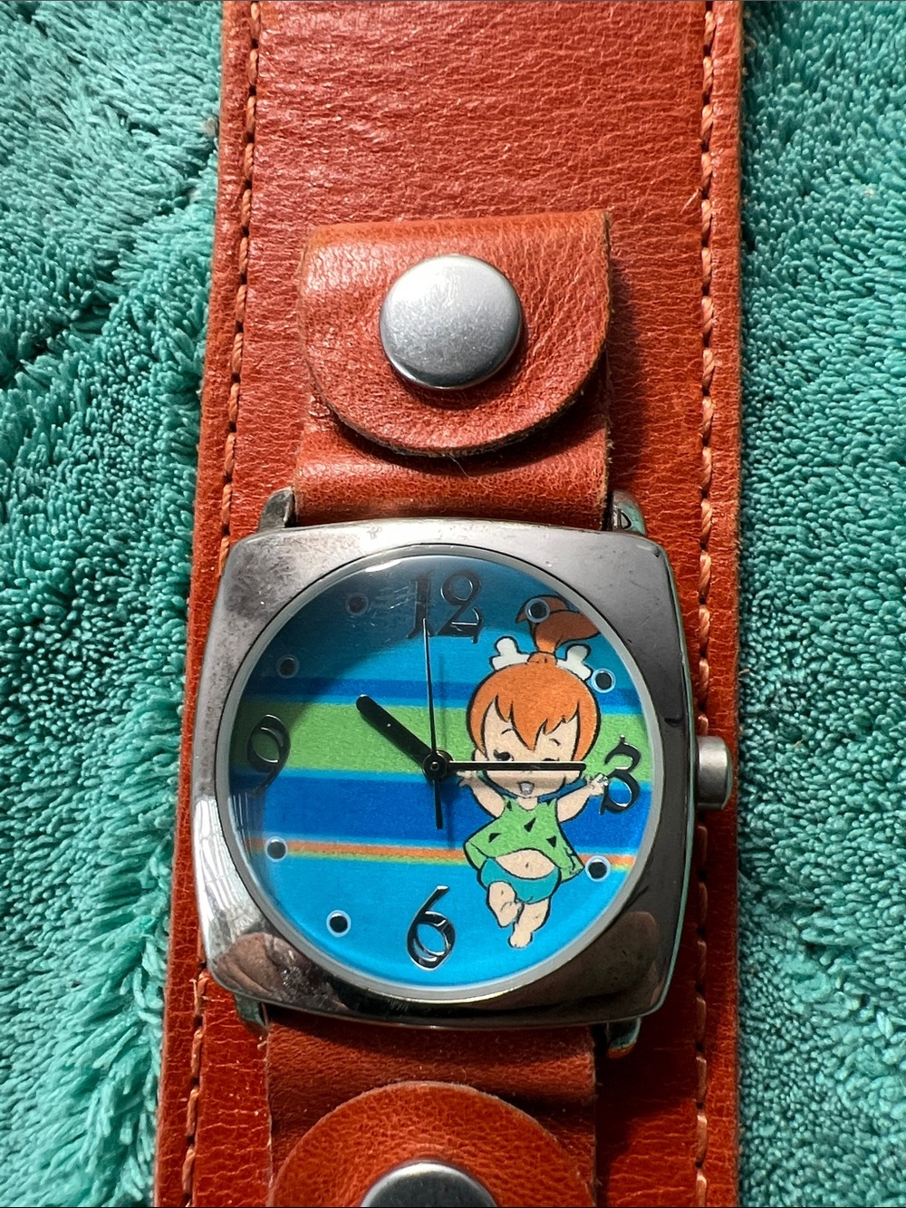 Vintage Fossil  Hanna-Barbera pebbles watch